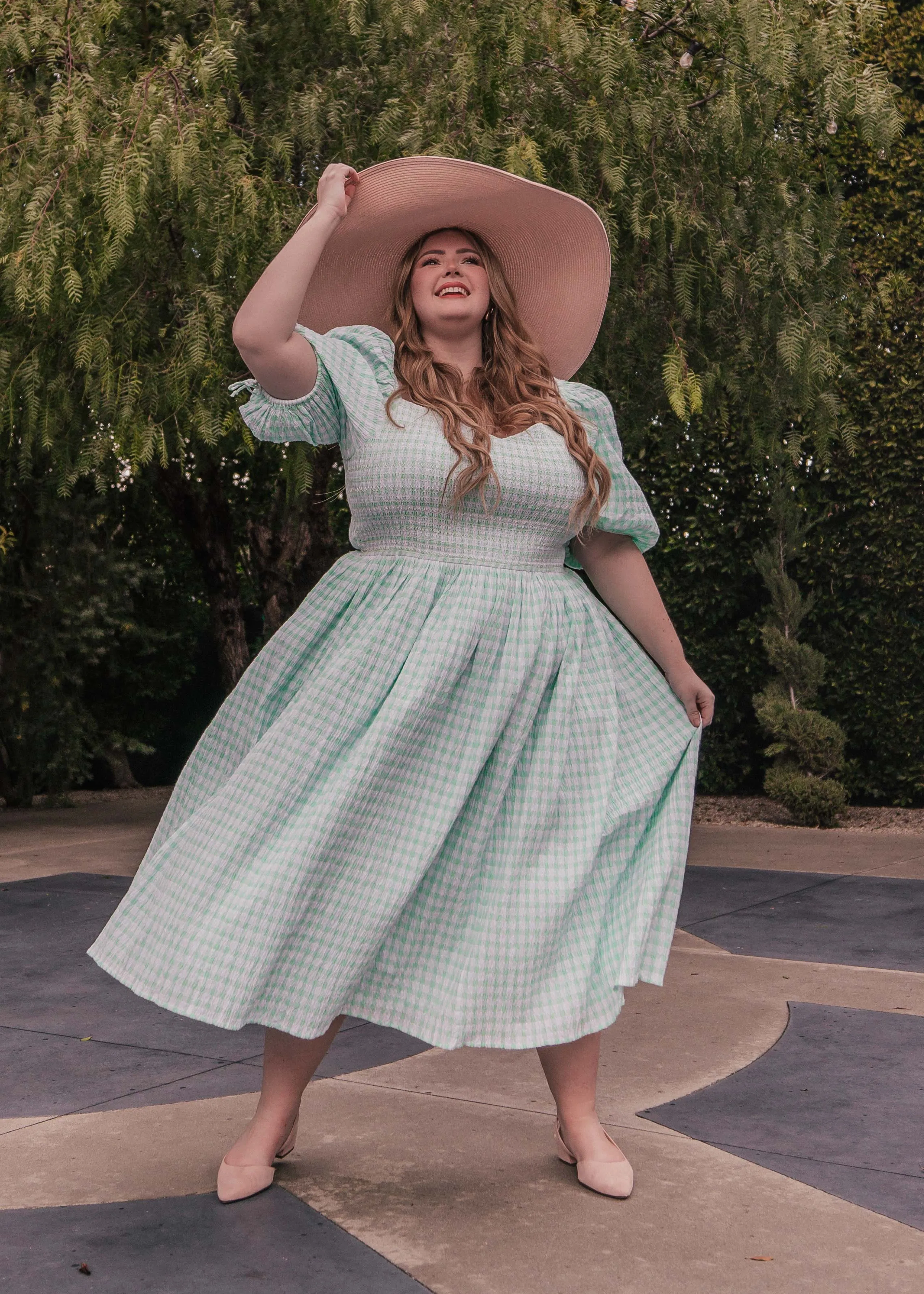 Bonnet Dress - Image 12